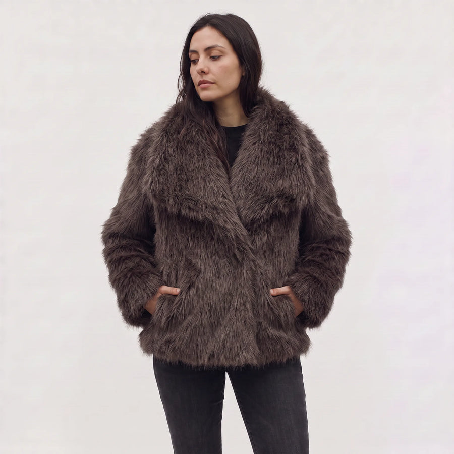 Oversized Jas Dames Faux Fur