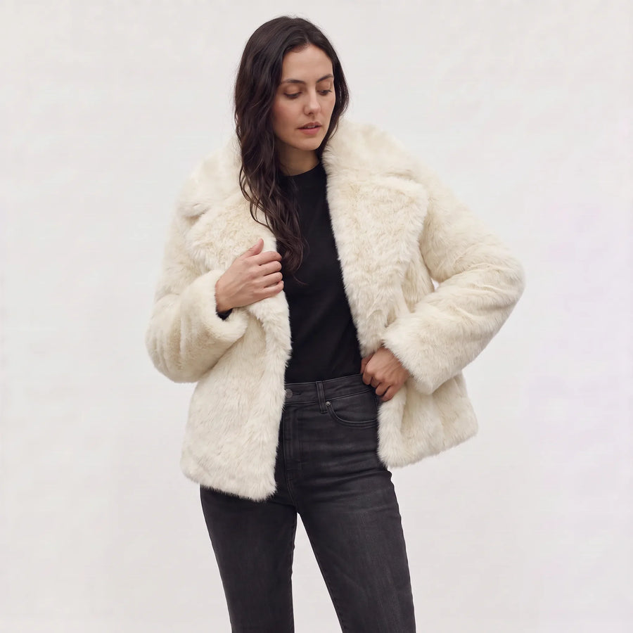 Oversized Jas Dames Faux Fur