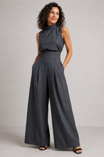 Mouwloze jumpsuit met wijde pijpen Dames